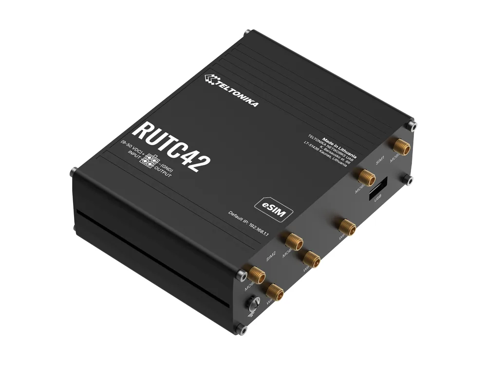 Router Teltonika RUTC42, vista frontale